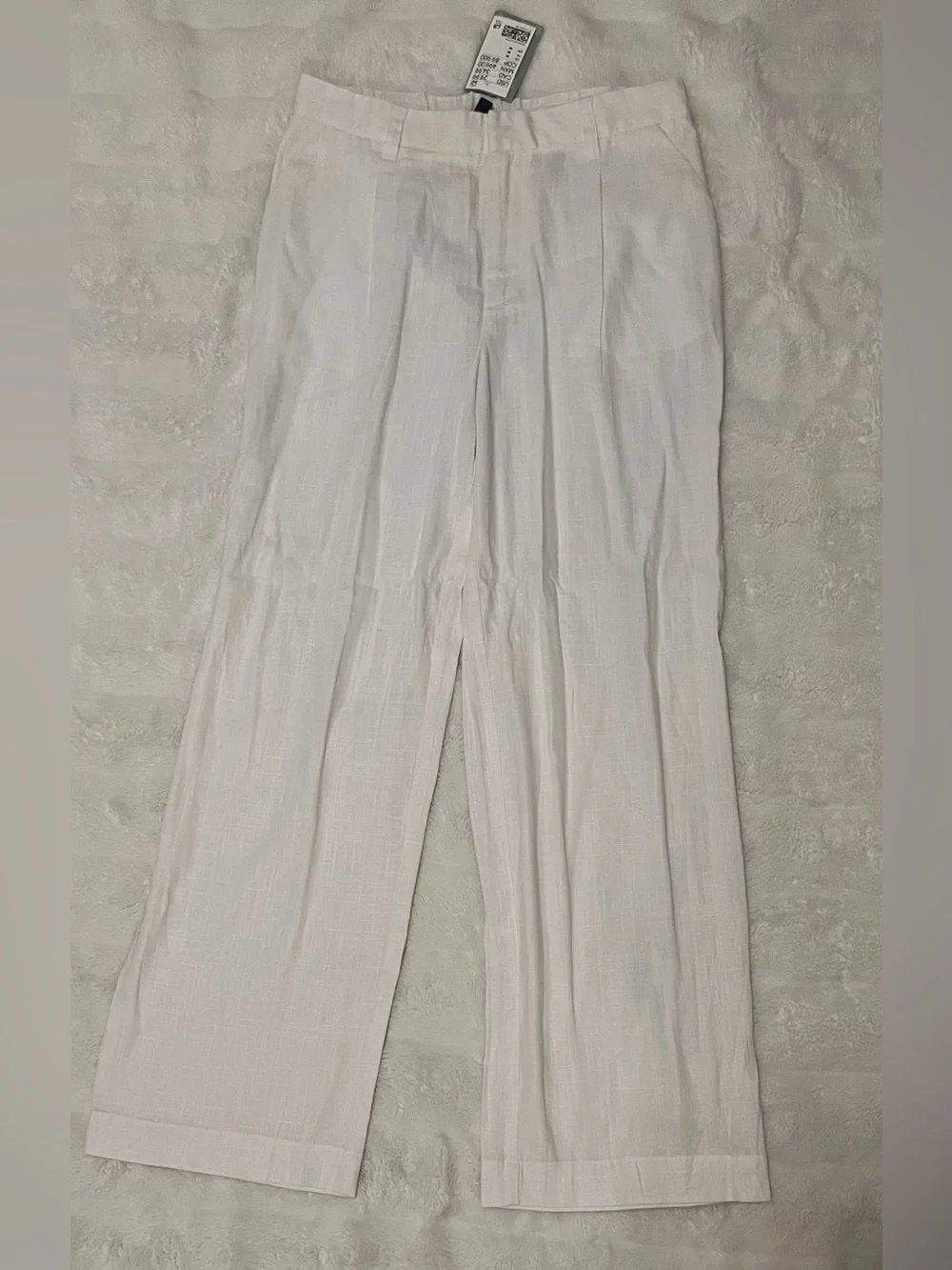H&M women’s white linen pants